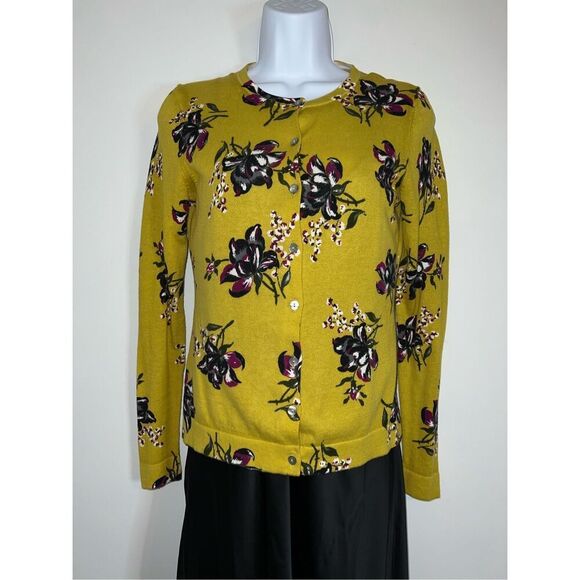 Ann Taylor Sweaters - Women’s Green Floral 100% Cotton Cardigan XS